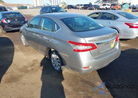 2014 Nissan Sentra Fe+ S/Fe+ Sv/S/Sl/Sr/Sv z USA, uszkodzony, nr VIN 3N1AB7AP2EL676627